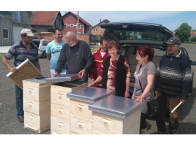 Još osam pčelara pristupilo Udruženju poljoprivrednika